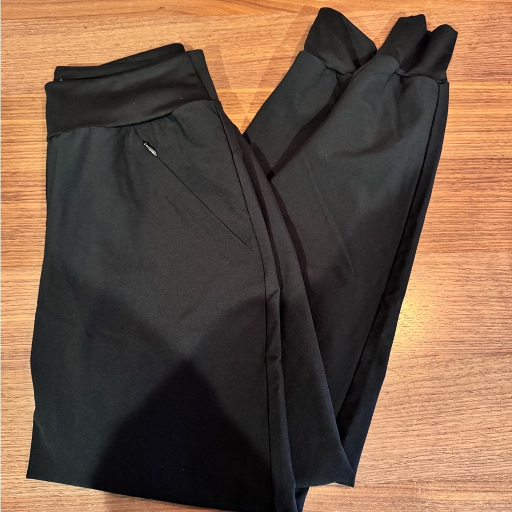 Adidas Black golf joggers size XS NWT